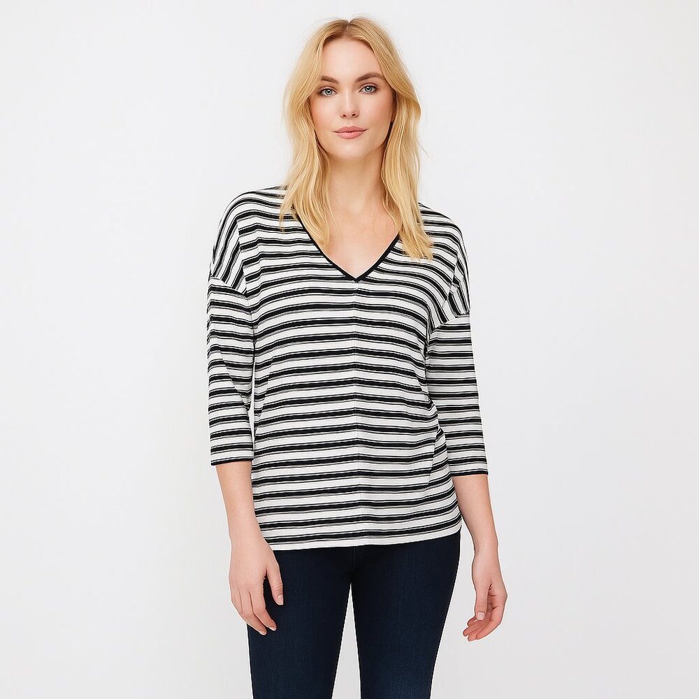 NWT White House Black Market 3/4 Sleeve V-Neck Tee Kay Stripe XXS #WHBM80